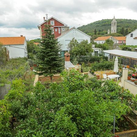 Apartments Maslina Božava Eksteriør bilde