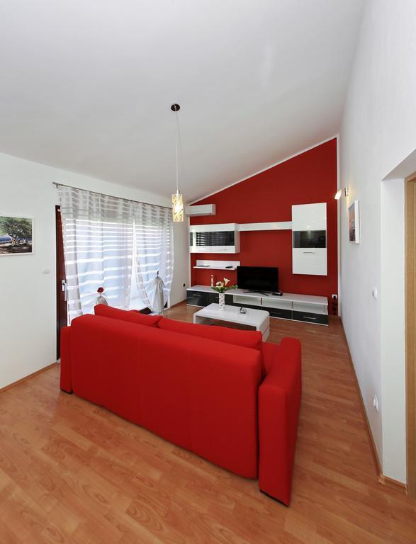 Apartments Maslina Božava Eksteriør bilde