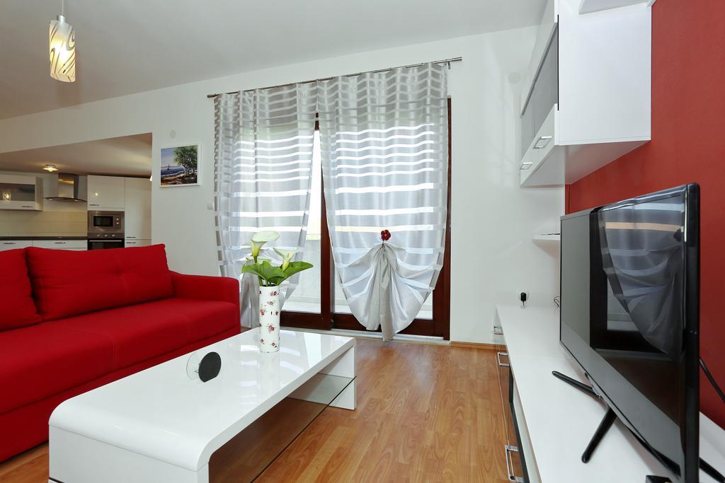 Apartments Maslina Božava Eksteriør bilde