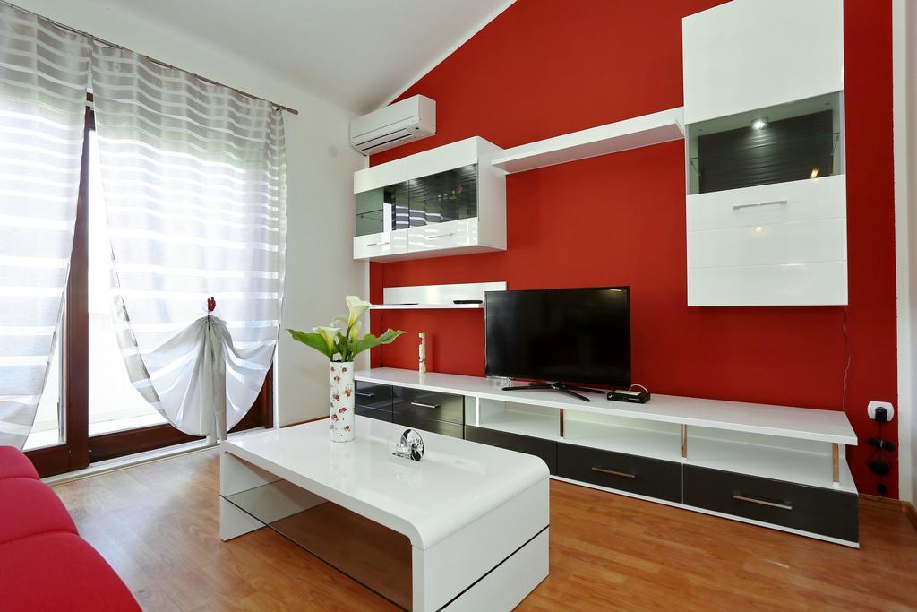 Apartments Maslina Božava Eksteriør bilde