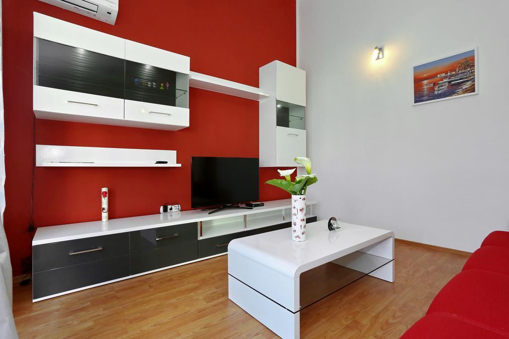 Apartments Maslina Božava Eksteriør bilde