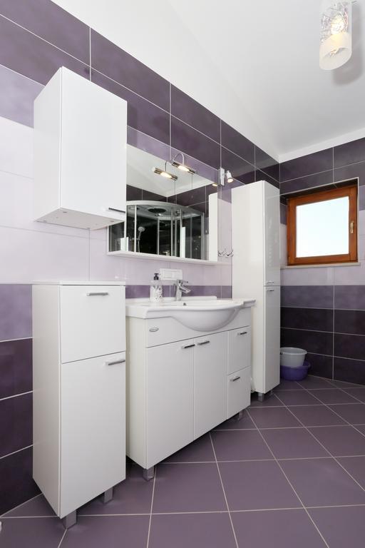 Apartments Maslina Božava Eksteriør bilde